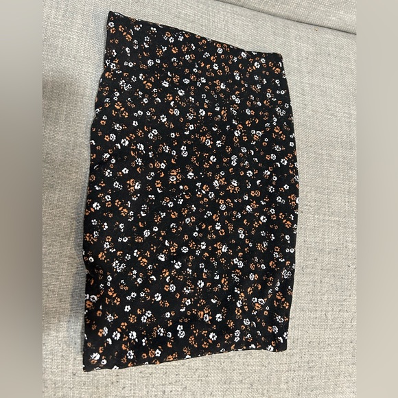 3/10 Ardene Floral Tube Top - Picture 1 of 3